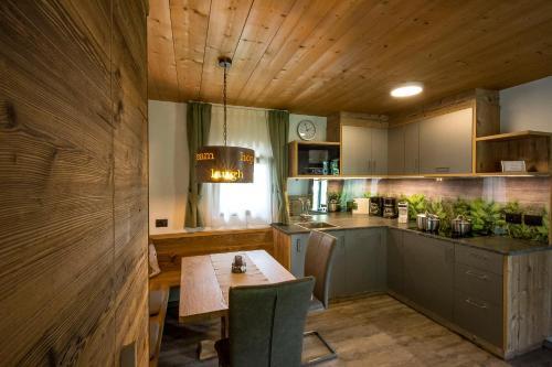 Foto de una habitación de La Bercia Dolomites Chalet