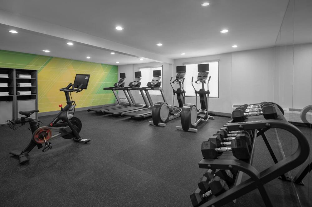 Foto de los servicios de Holiday Inn Hasbrouck Heights-Meadowlands, an IHG Hotel