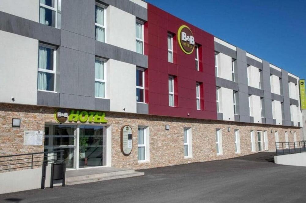 Foto del exterior de B&amp;amp;B Hotel St Maxime Golfe De St Tropez