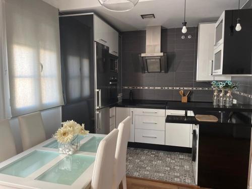 Foto de una habitación de Alquileres Vacacionales ático con terraza- solarium