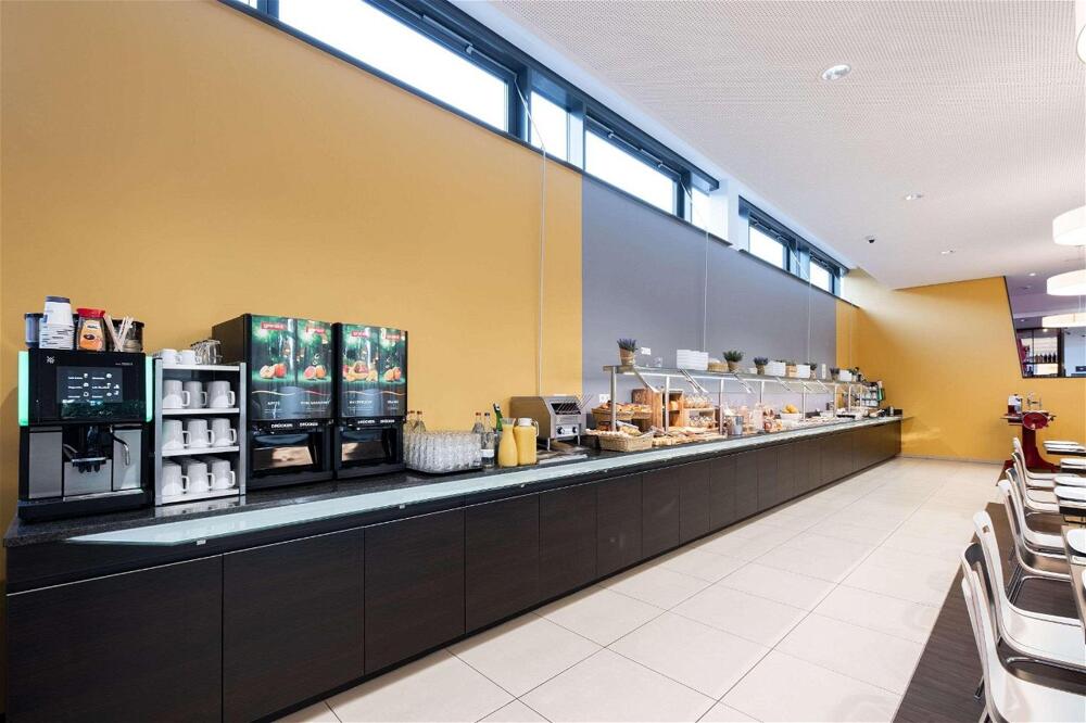 Foto de restauración de Hotel Premier Inn Hannover City University