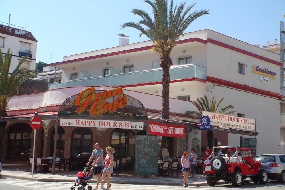 Foto del exterior de Apartamentos Casablanca Suites - Adults Only