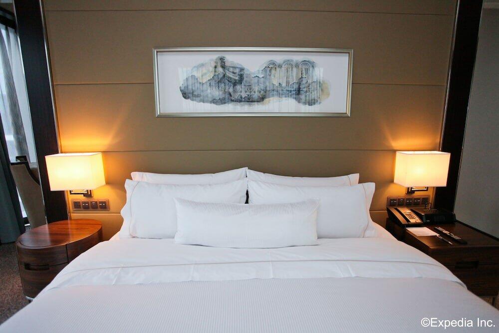 Foto de una habitación de Hotel The Westin Singapore (SG Clean)