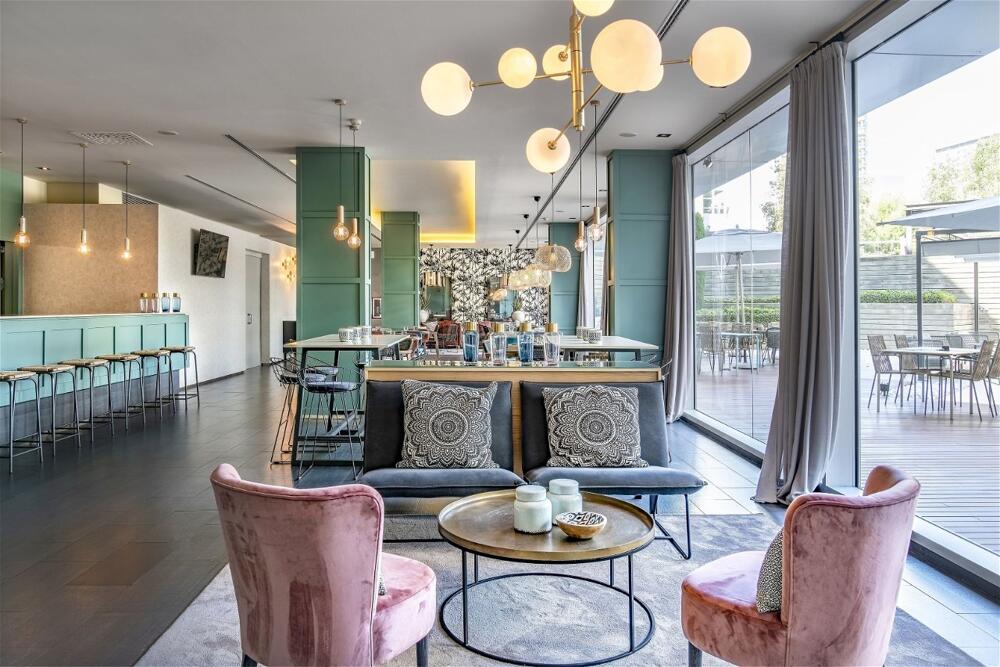 Foto de restauración de Hotel Vincci Maritimo