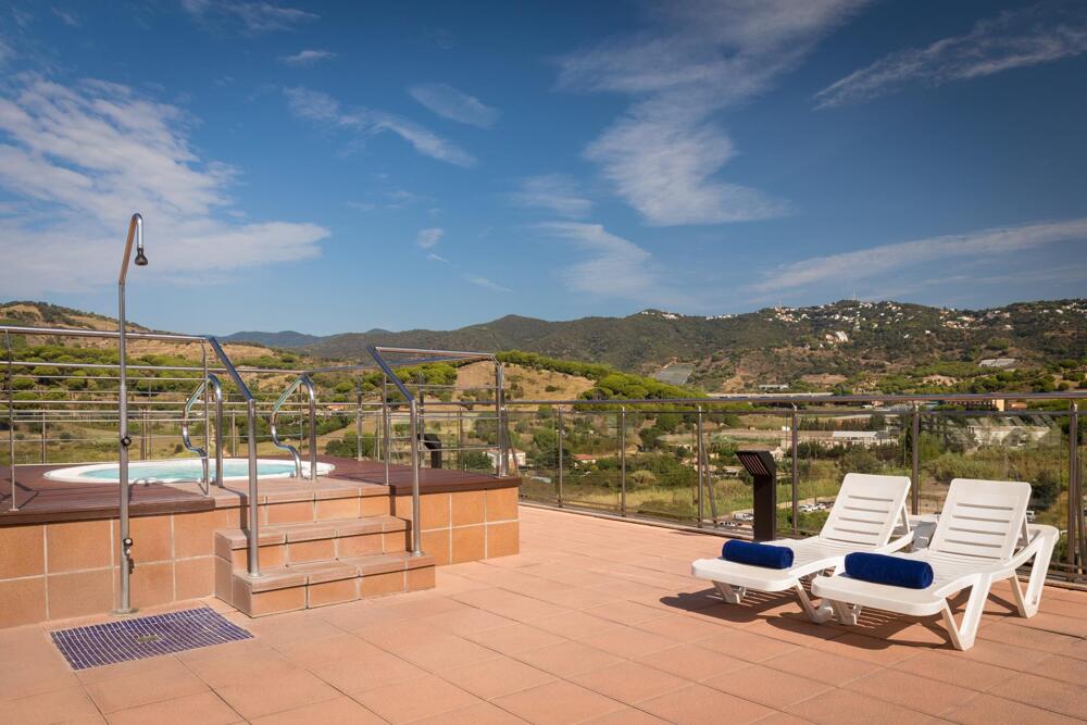 Foto general de Hotel htop Calella Palace &amp;amp; SPA 4Sup #htopFun