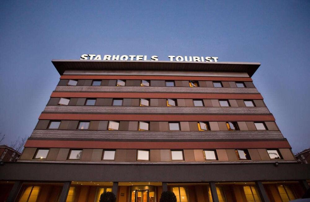 Foto del exterior de Starhotels Tourist