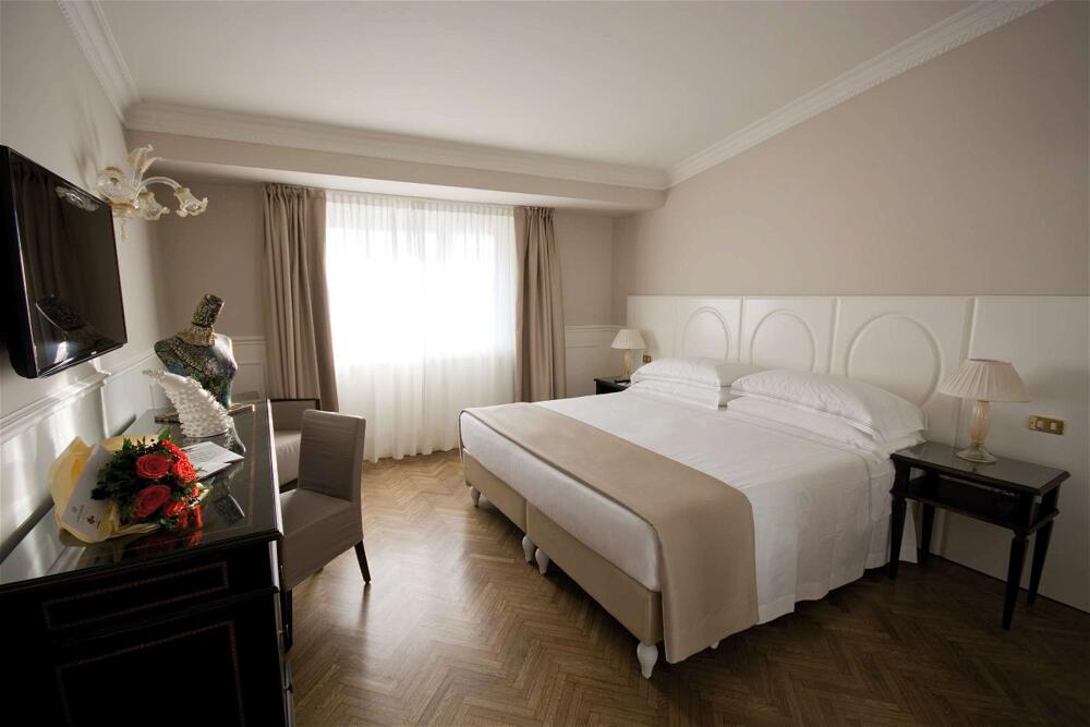 Foto de una habitación de Plaza Hotel Lucchesi