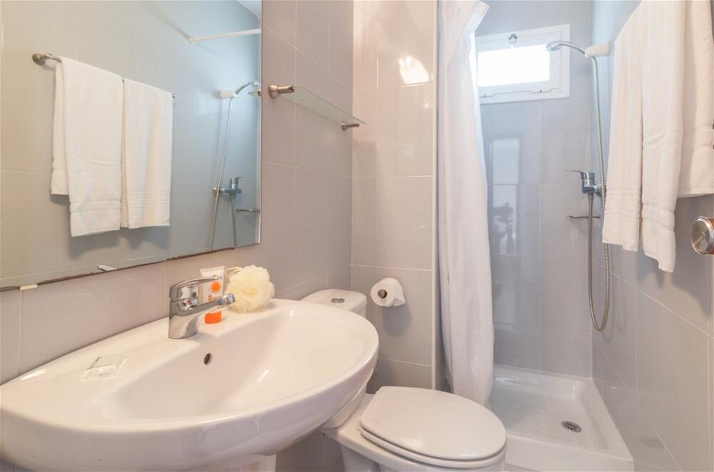 Foto del baño de Apartamentos Pierre &amp;amp; Vacances Comarruga