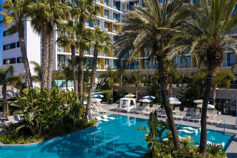 Foto general de AQUA Hotel Silhouette &amp;amp; Spa - Adults Only