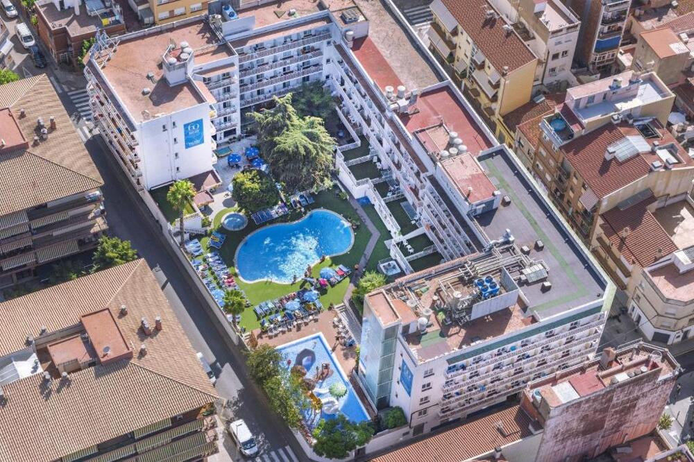 Foto del exterior de GHT Balmes, Hotel-Aparthotel&amp;amp;SPLASH