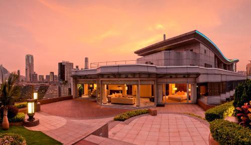 Foto del exterior de Hotel Harbour Plaza Metropolis