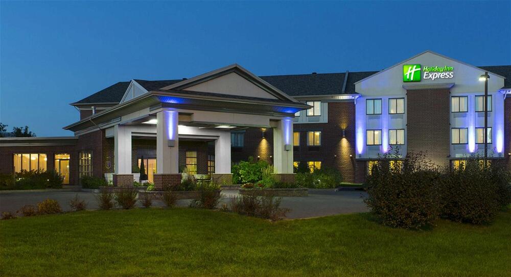 Foto del exterior de Holiday Inn Express Quebec City-Sainte Foy, an IHG Hotel