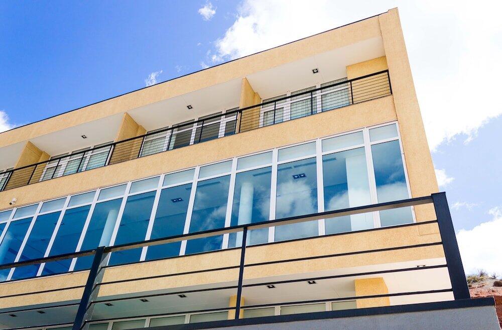 Foto del exterior de Hotel Cyan Wenelen Vaca Muerta