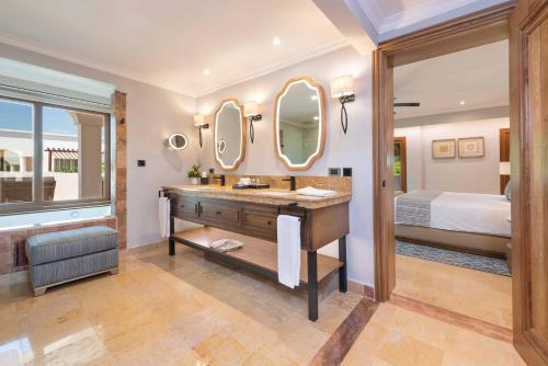 Foto del baño de Complejo Valentin Imperial Riviera Maya All Inclusive - Adults Only
