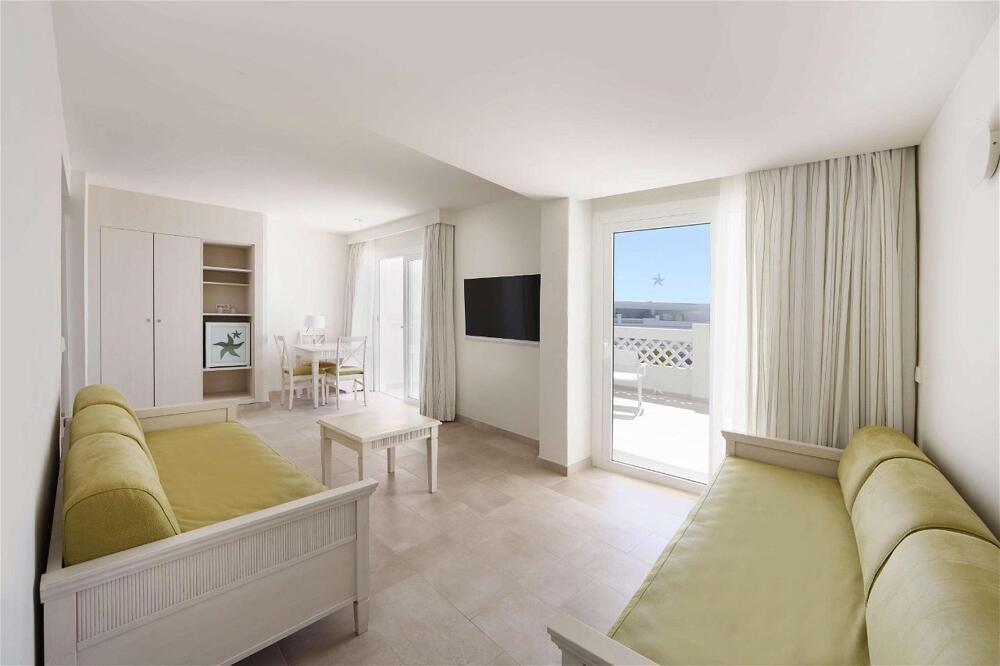 Foto de una habitación de Hotel Iberostar Selection Lanzarote Park
