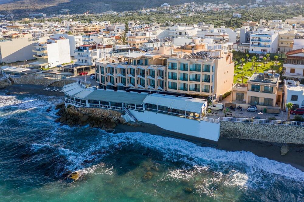 Foto del exterior de Palmera Beach Hotel &amp;amp; Spa - Adults Only