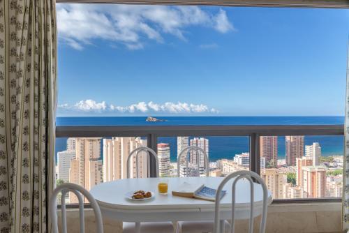 Foto de una habitación de Apartamentos Gemelos 20 - Beninter All Inclusive