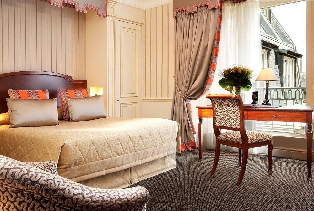 Foto de una habitación de Hôtel Napoleon Paris