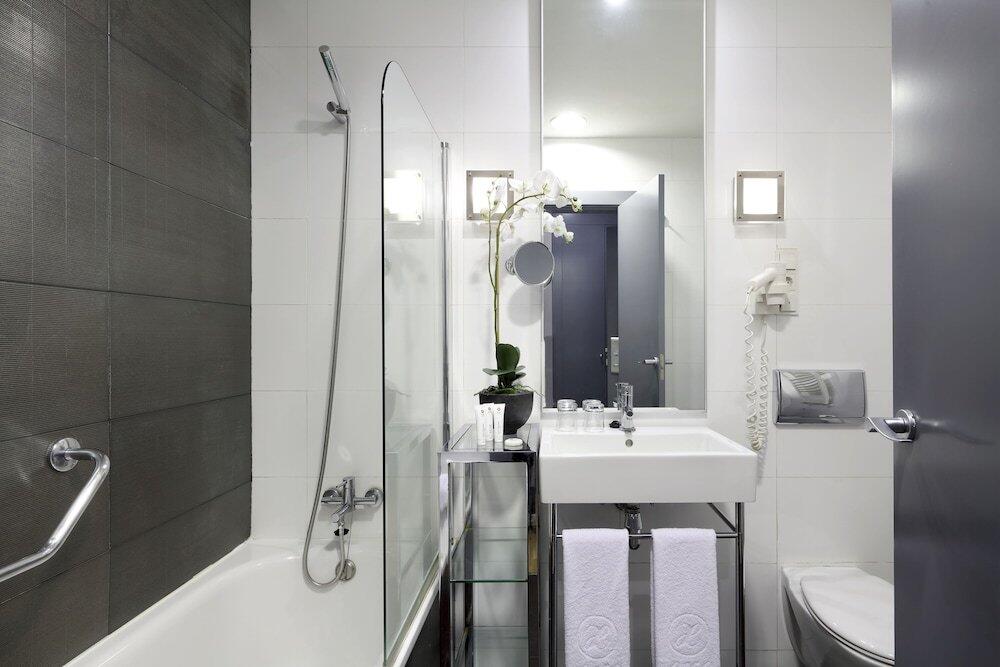 Foto del baño de Hotel Exe Tres Cantos