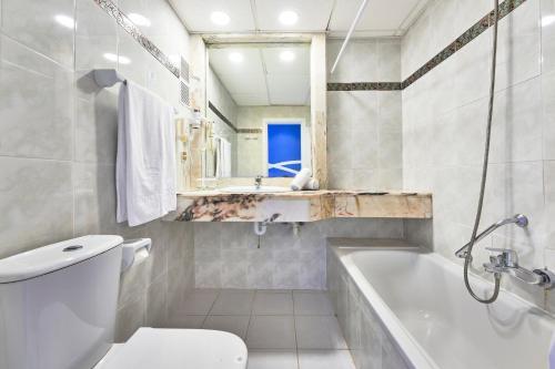 Foto del baño de Hotel Clumba