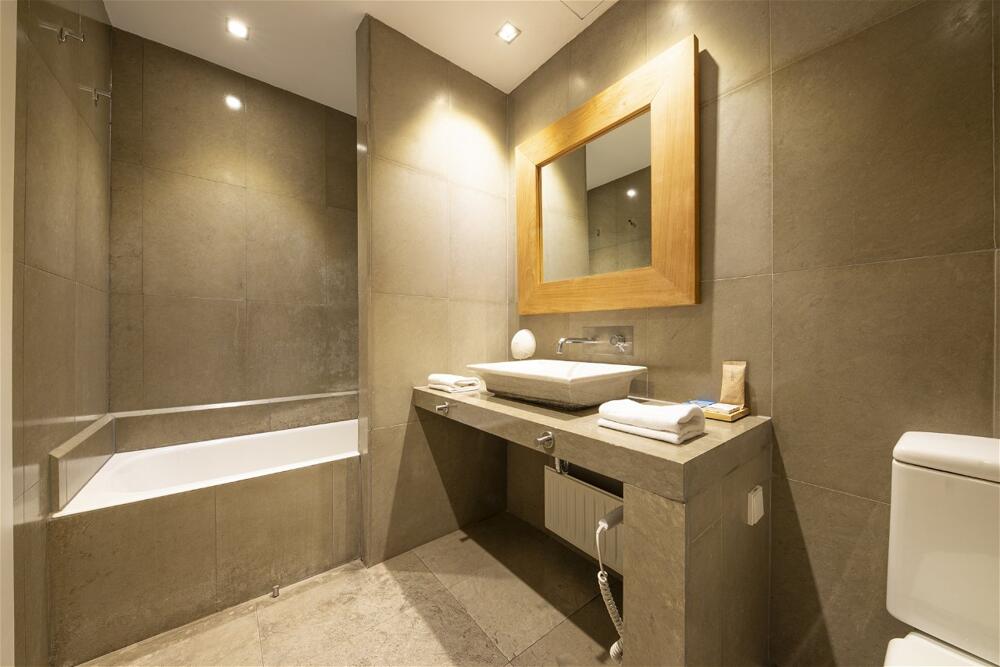 Bathroom – Hotel Huerto del Cura