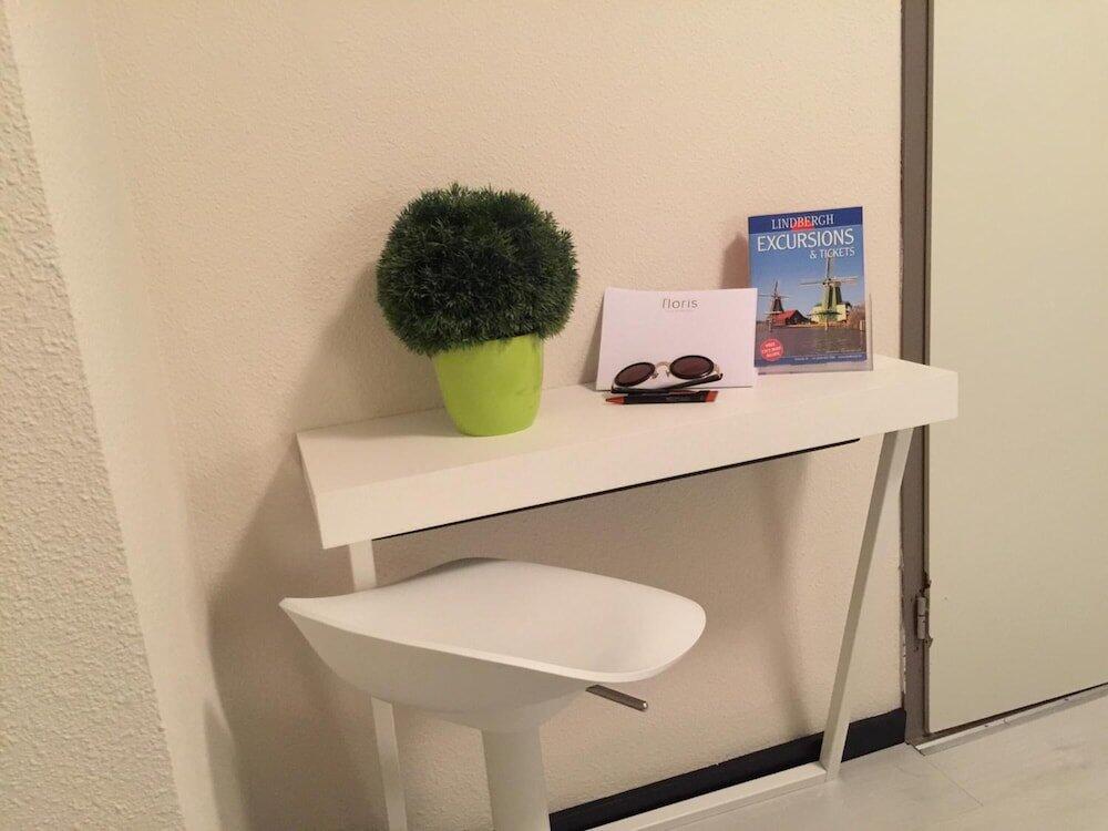 Foto de una habitación de France Hotel
