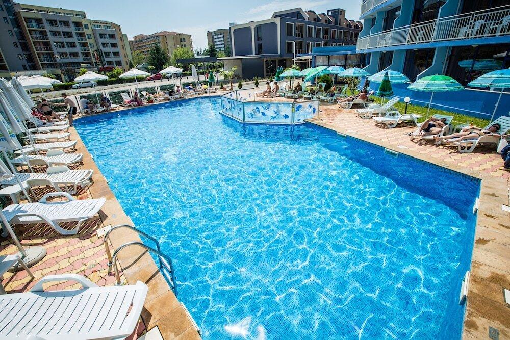 Foto de los servicios de Bohemi Hotel