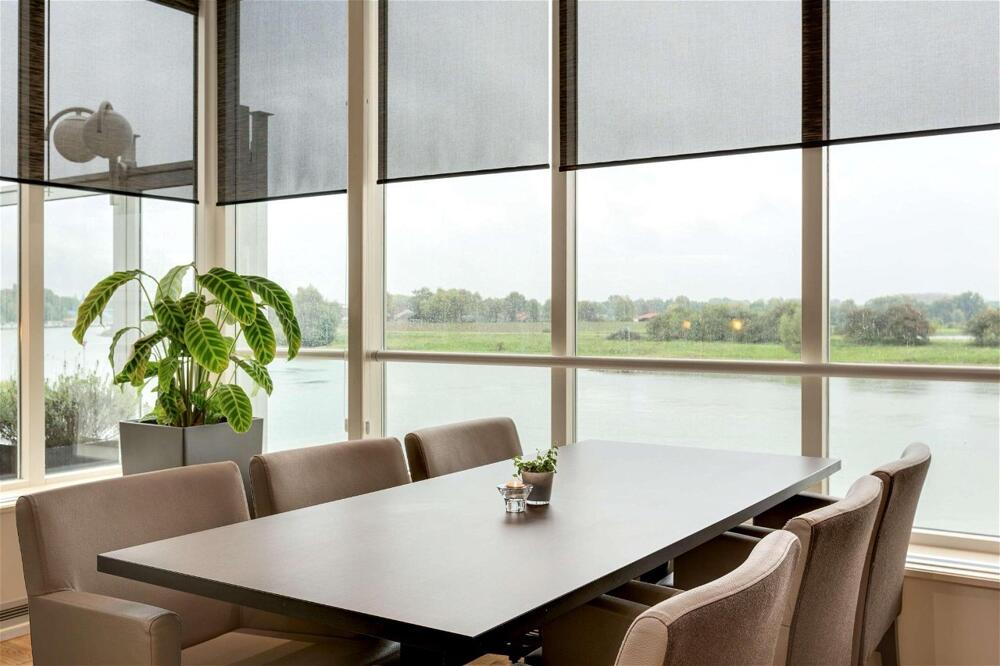 Foto de restauración de NH Arnhem Rijnhotel