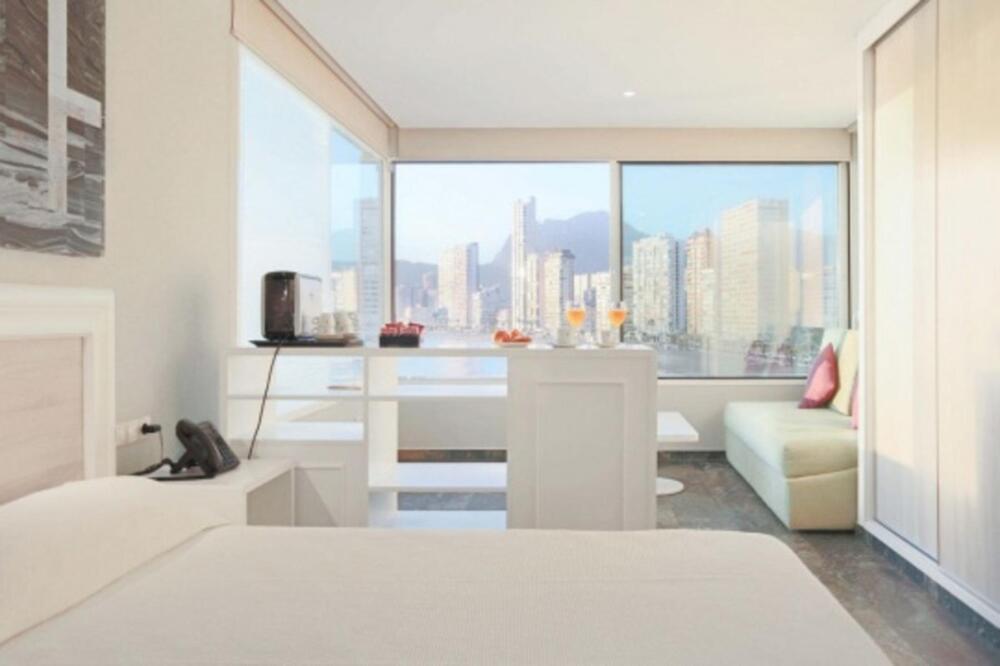 Foto de una habitación de Hotel Benikaktus
