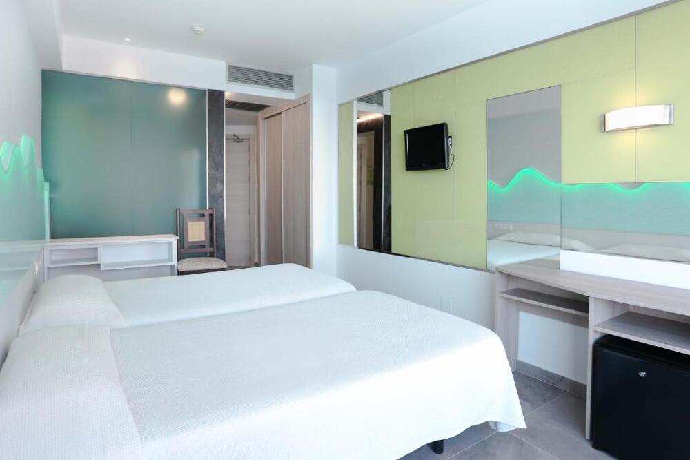 Foto de una habitación de Hotel Benikaktus