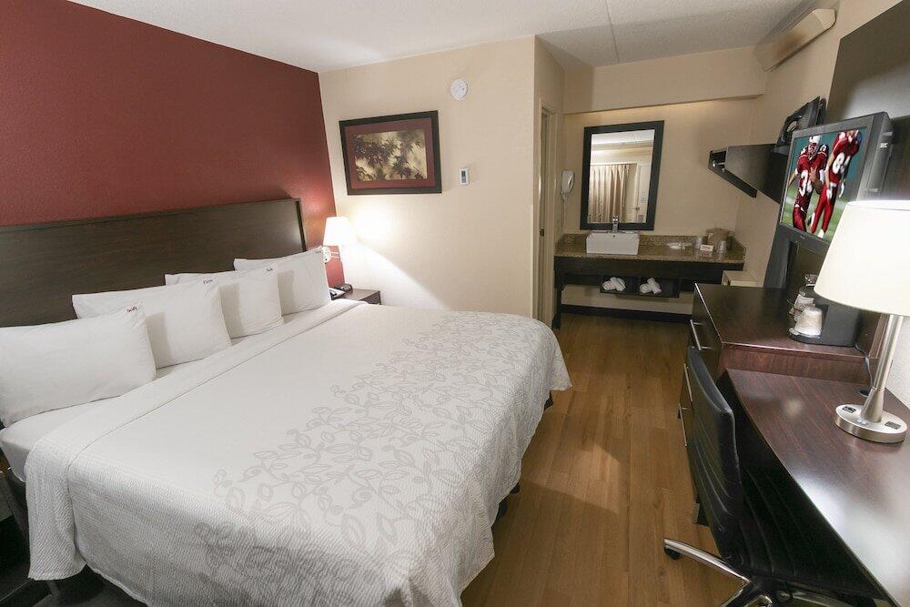 Foto de una habitación de Hotel Red Roof Inn PLUS+ Secaucus - Meadowlands