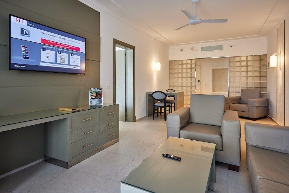 Foto de una habitación de Hotel Riu Palace Macao – Adults Only All Inclusive