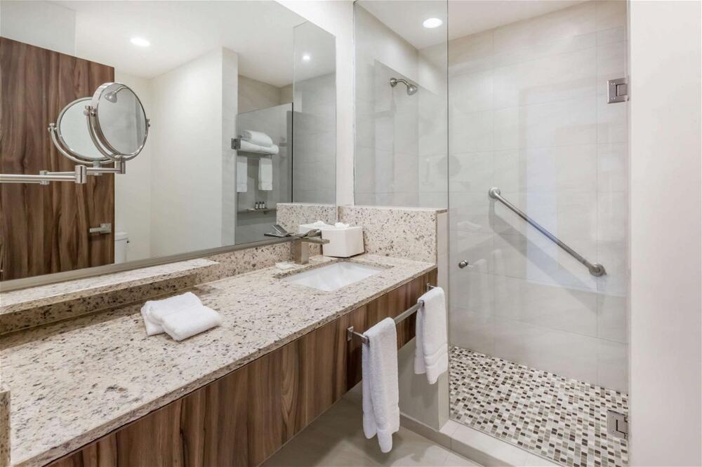 Foto del baño de Hotel Wyndham Garden Colima