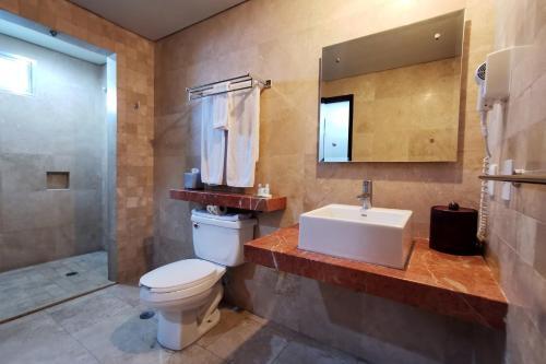 Foto del baño de Coral Island Beach View Hotel