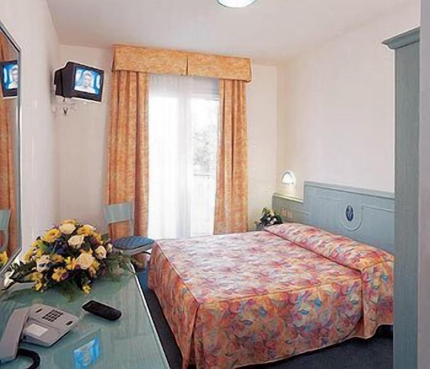 Foto de una habitación de Salus Smart &amp;amp; Chic Hotel