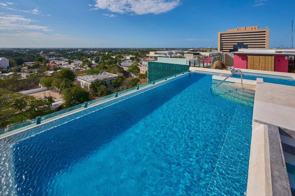 Foto de los servicios de Hotel City Express Plus Merida