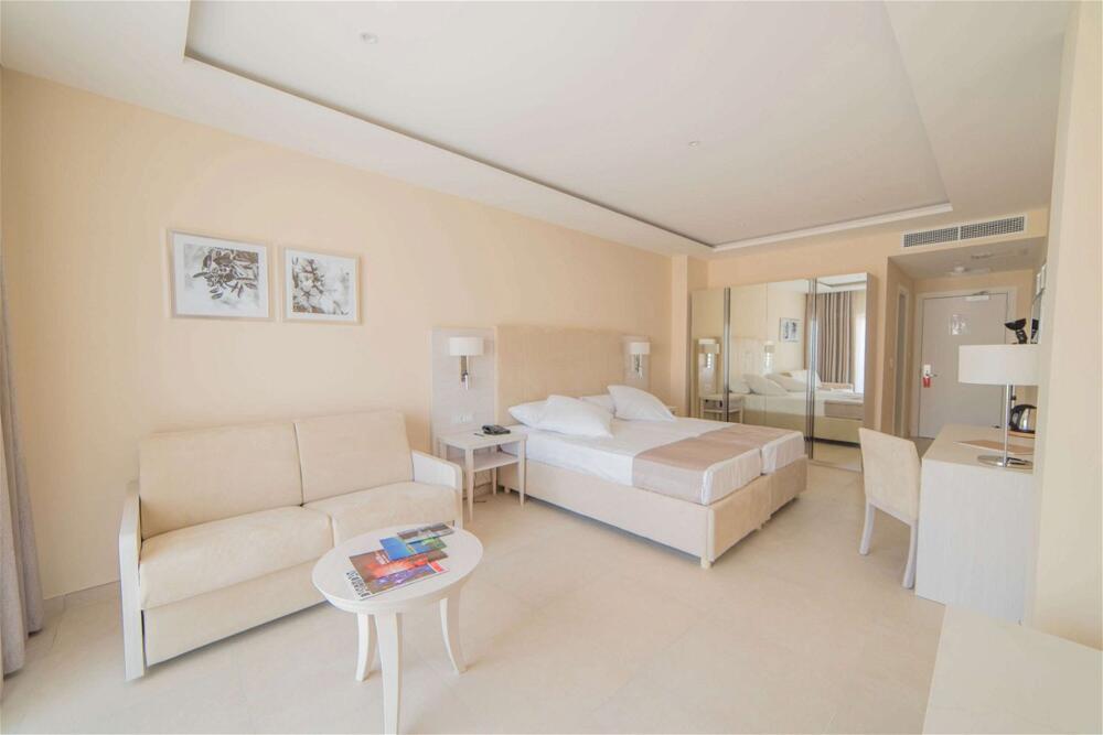 Foto de una habitación de Maritim Antonine Hotel &amp;amp; Spa