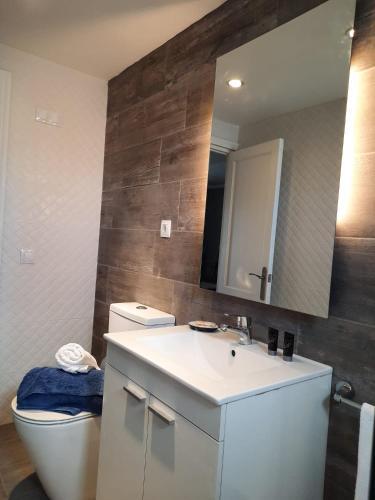 Foto del baño de Aparthotel Nelva Resort