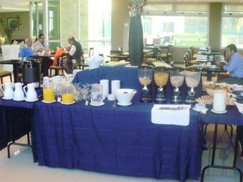 Foto de restauración de Hotel Howard Johnson Neuquen