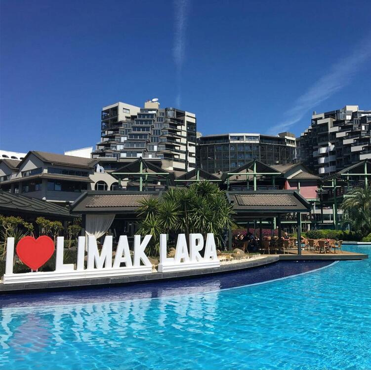 Foto general de Limak Lara Deluxe Hotel &amp;amp; Resort Antalya