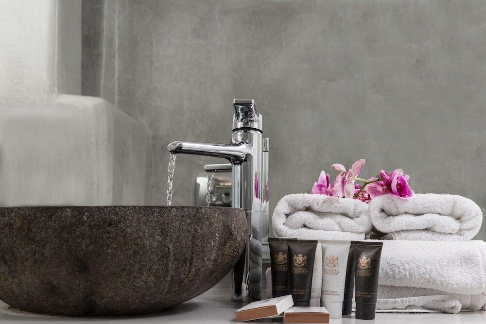 Foto del baño de Hotel Anteliz Suites