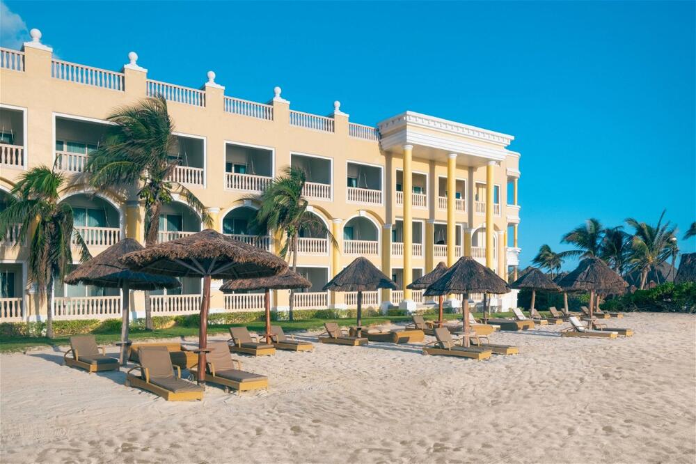 Foto del exterior de Complejo JOIA Paraíso by Iberostar
