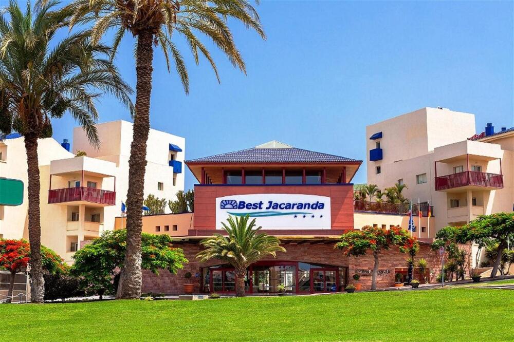 Foto del exterior de Hotel Best Jacaranda