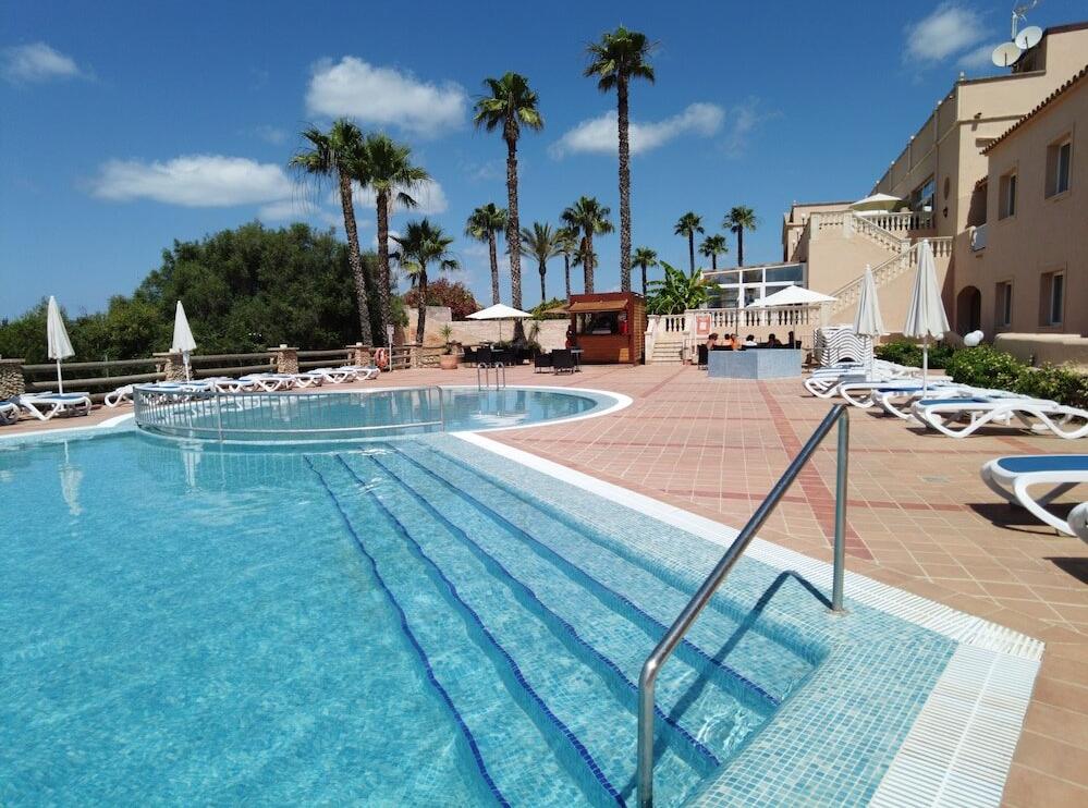 Foto de los servicios de Hotel Arenas de Son Bou