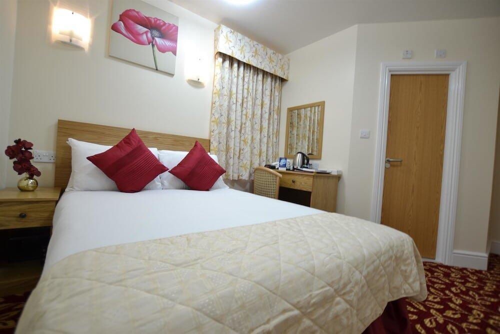 Foto de una habitación de Best Western Greater London Hotel