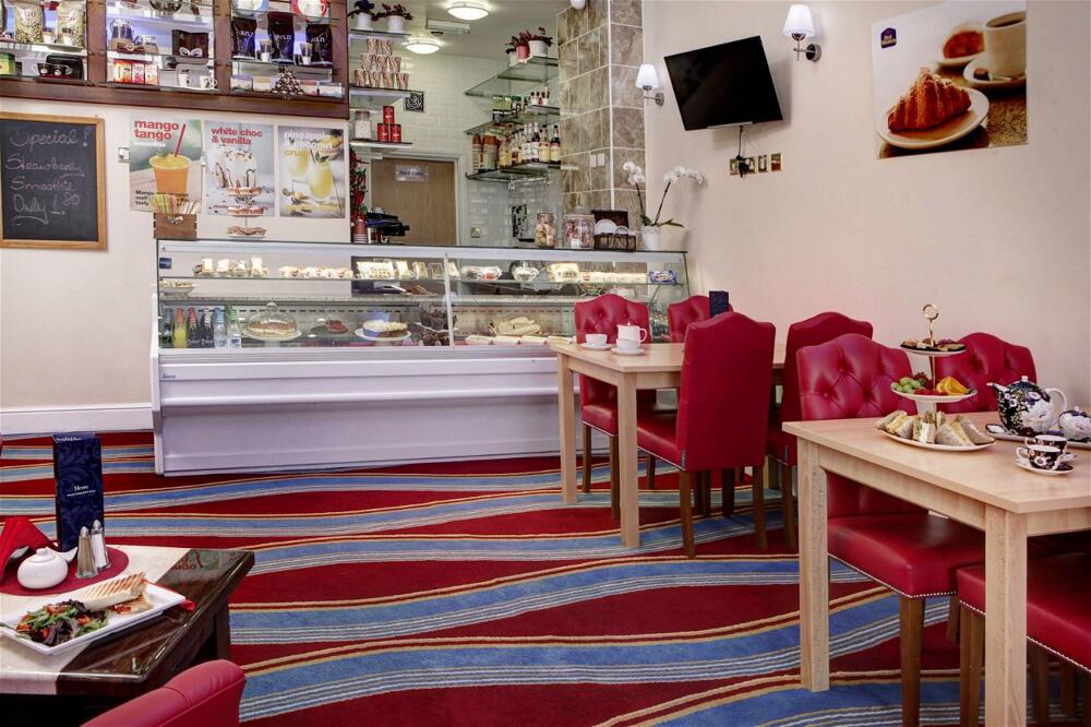 Foto de restauración de Best Western Greater London Hotel