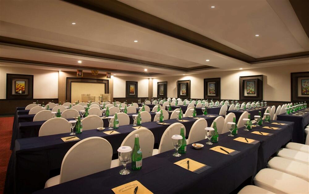 Foto de los servicios de Best Western Plus Kemayoran Hotel
