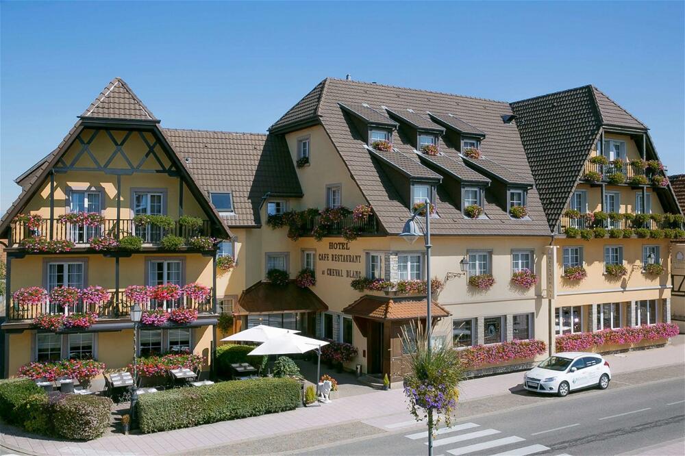 Foto del exterior de Hotel Best Western Plus Au Cheval Blanc Mulhouse Nord