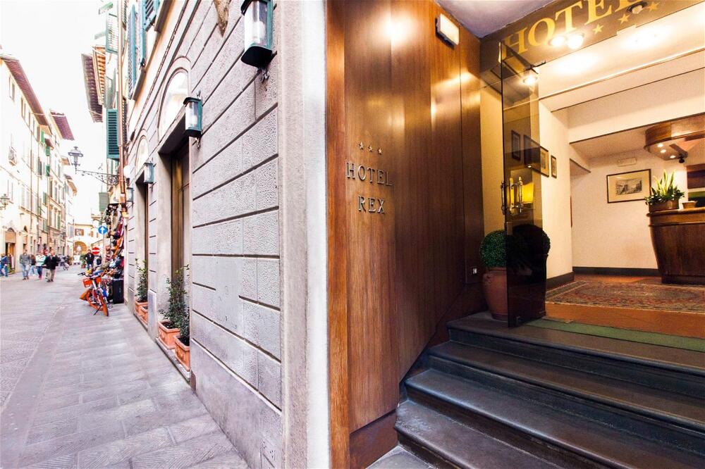 Foto del exterior de Hotel Rex