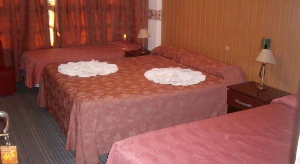 Foto de una habitación de San Remo Resort Hotel